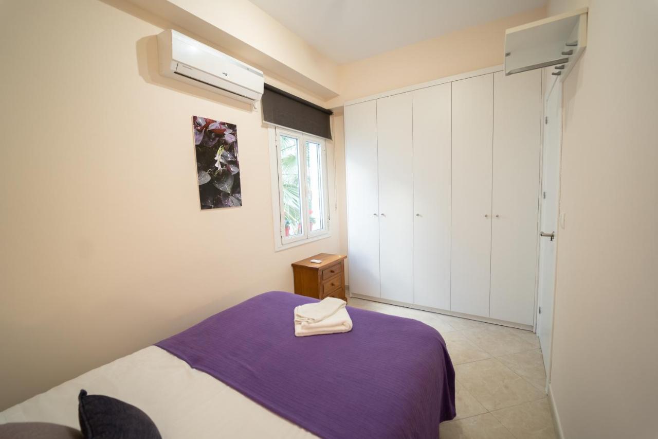 Larra Nervion Subway Tranvia Apartment Seville Luaran gambar